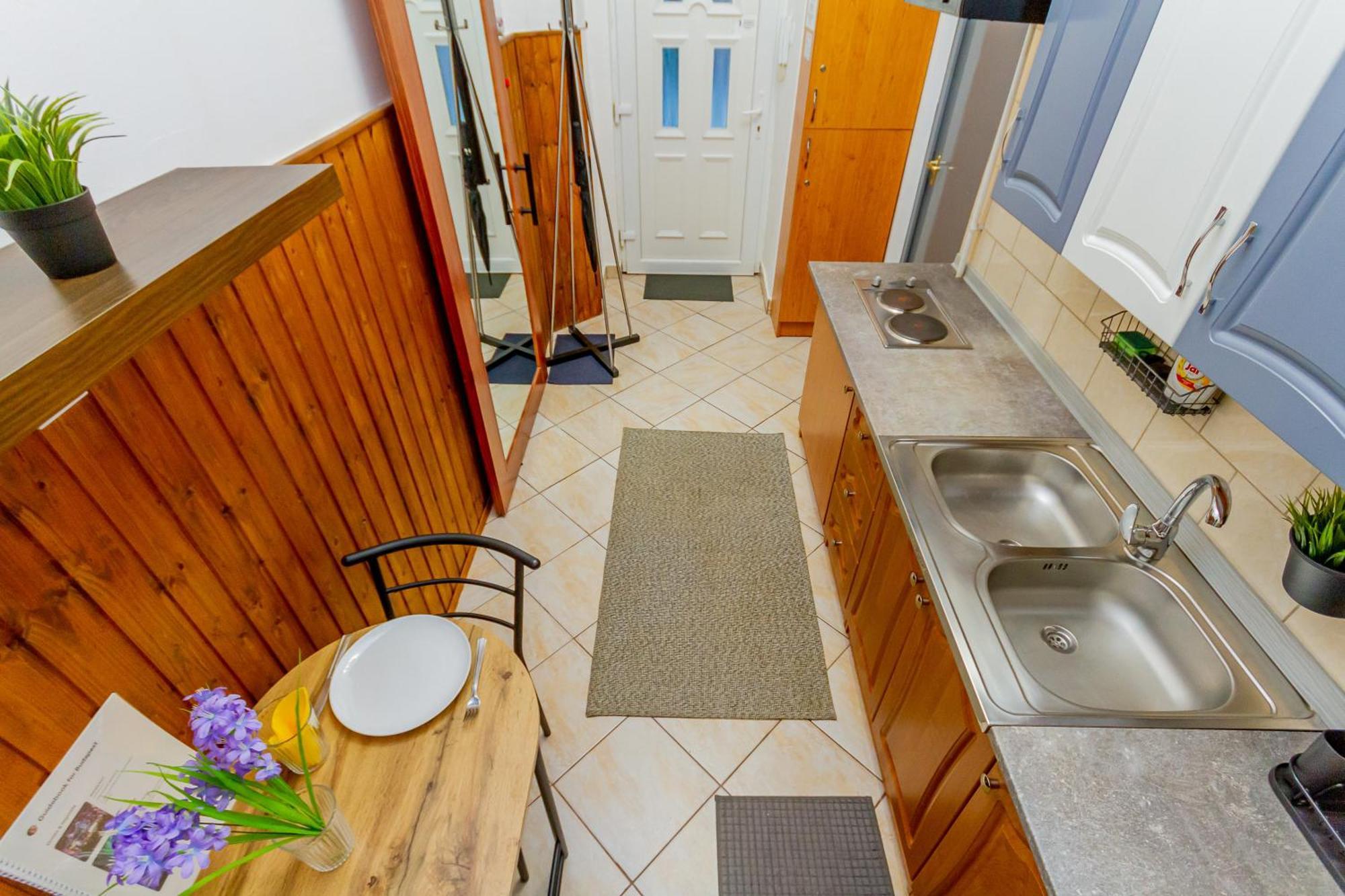 Apartamento With Good Transport Links 3